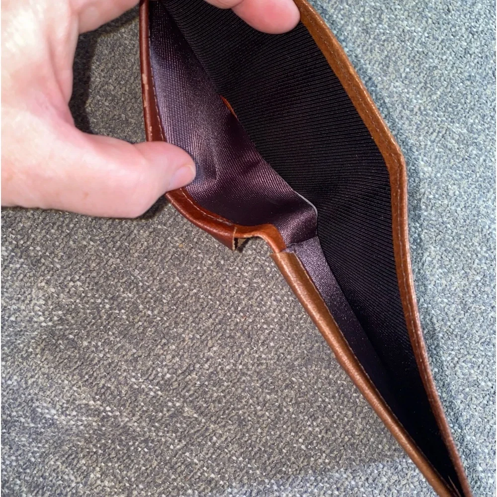 Brown Genuine Leather Men’s Bifold Wallet